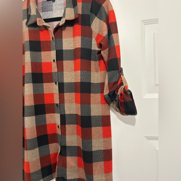 Orage Fashion Village Button Front Plaid Tunic Top Size Small - Picture 9 of 9
